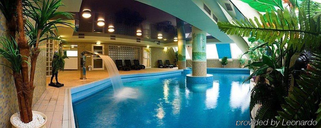 Piramida Park Hotel & Wellness Tychy Konforlar fotoğraf