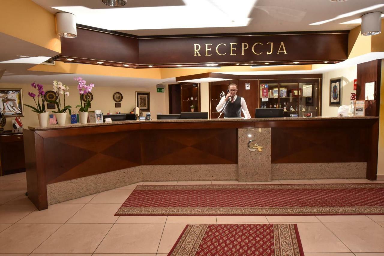 Piramida Park Hotel & Wellness Tychy Dış mekan fotoğraf