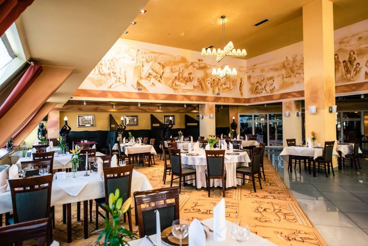 Piramida Park Hotel & Wellness Tychy Dış mekan fotoğraf
